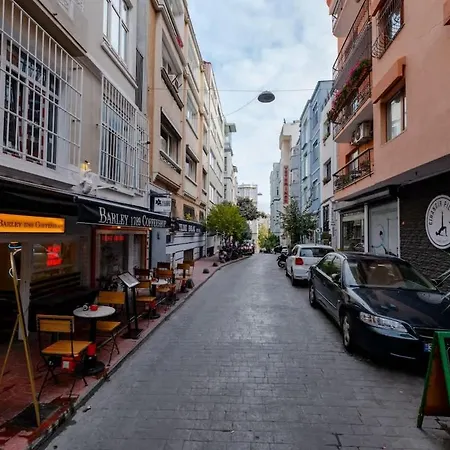 Cosy Cihangir * イスタンブール