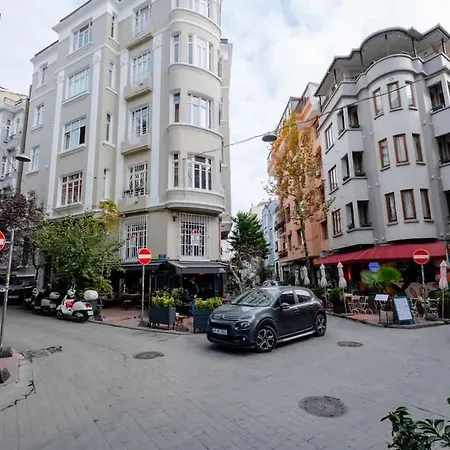 Cosy Cihangir *